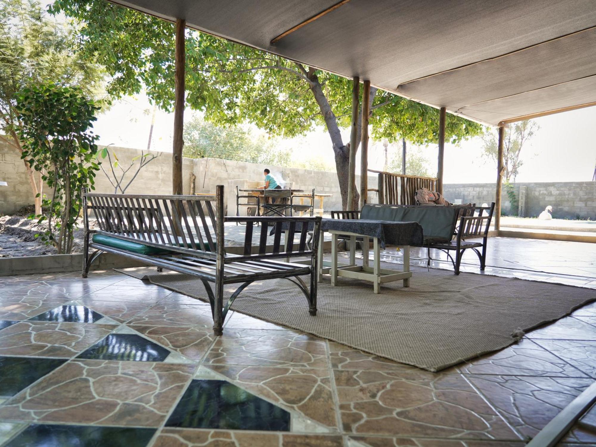 Golentle Home Stay Maun Exterior foto